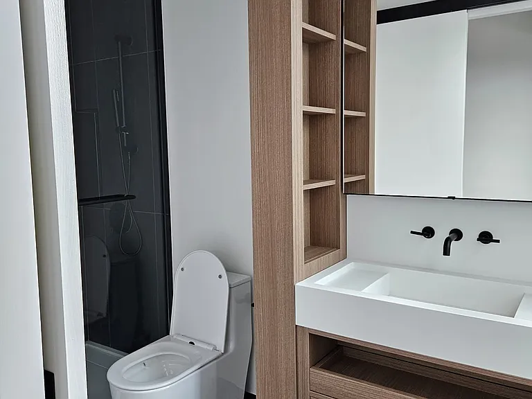 55 Charles St E #2706 — Photo 30