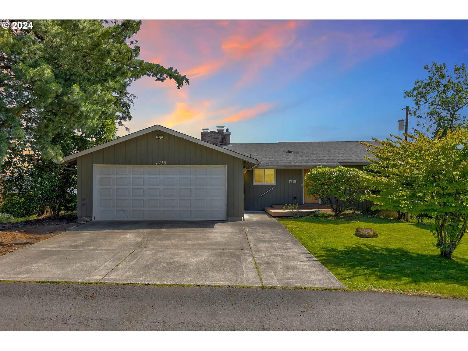 1715 SE 84th Ct photo 1