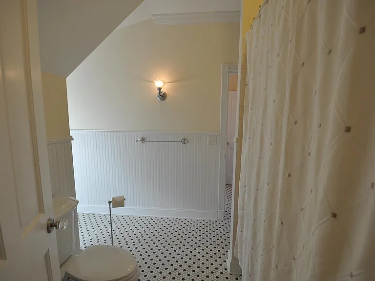 163 Taconic Rd — Photo 46