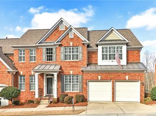 10722 Rogalla Dr, Charlotte, NC 28277