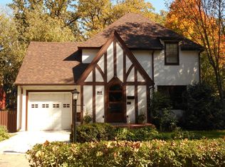 908 10th St NW, Austin, MN 55912