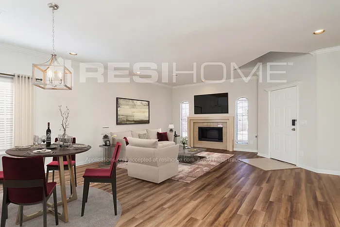 11908 Barrywood Dr — Photo 5