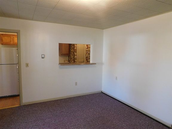 5th image of 109 S Welworth Ave