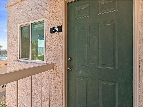 3rd image of 1948 Las Palmas Ln APT 279