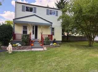 8126 Pardee Rd, Taylor, MI 48180