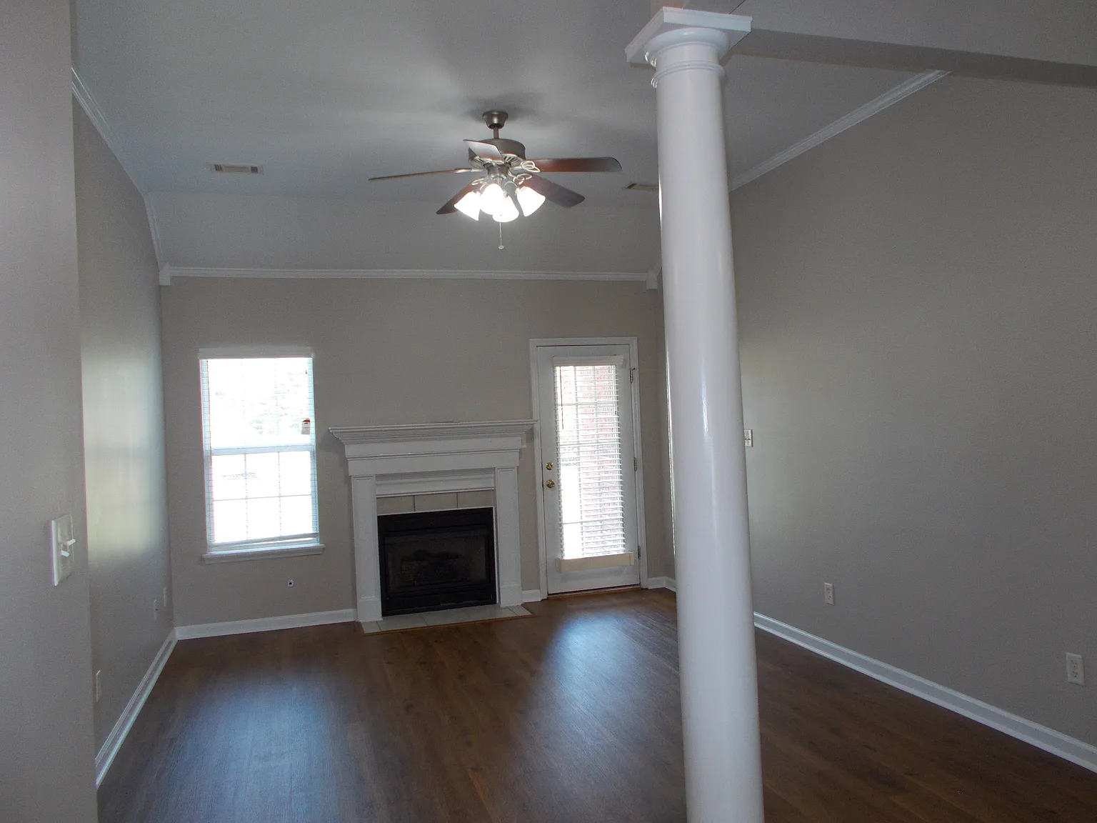 4 bed, 1607 sqft, $1,995 — Photo 4