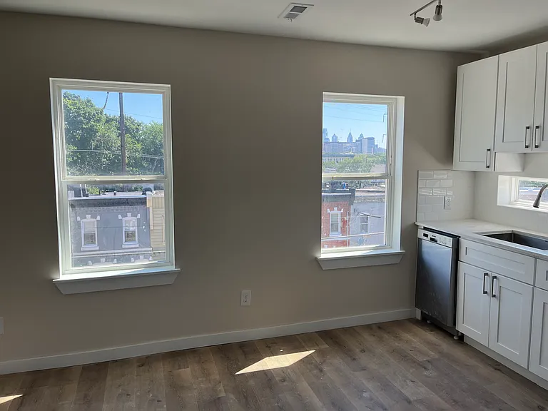 4900 Kingsessing Ave #3 — Photo 4