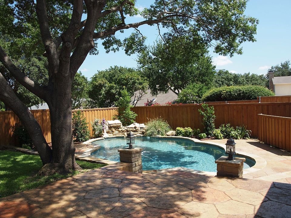 1st image of 243 Meadowlark Dr