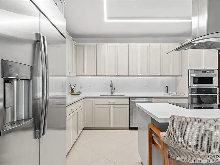 446 Dorado Bch — Photo 21