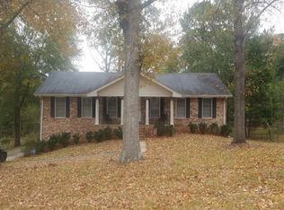 7460 Skylane Dr, Riverdale, GA 30296