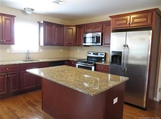 1 Grove St, Moodus, CT 06469