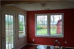 Eating area adjacent to the kitchen and overlooking the wonderful fenced back 