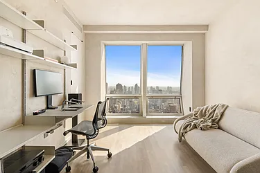 400 5th Avenue, #45D