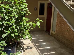 5005 Georgi Ln APT 8, Houston, TX 77092