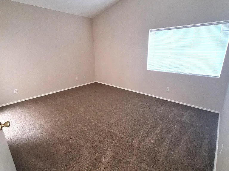 3307 E Fremont Rd — Photo 19