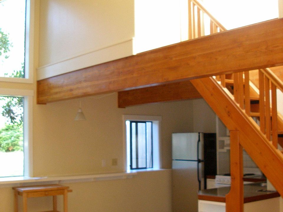 Kitchen and stairs to loft