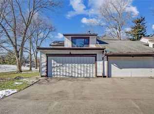 756 Spafford Oval #1201, Northfield, OH 44067