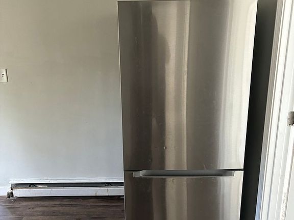 3rd image of 2410 W 45th Ave #2