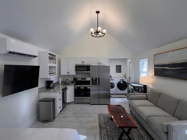 6148 Winthrop Ave APT 5, Indianapolis, IN 46220