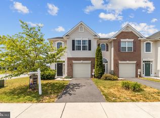 32 Chennault Trl, Falling Waters, WV 25419