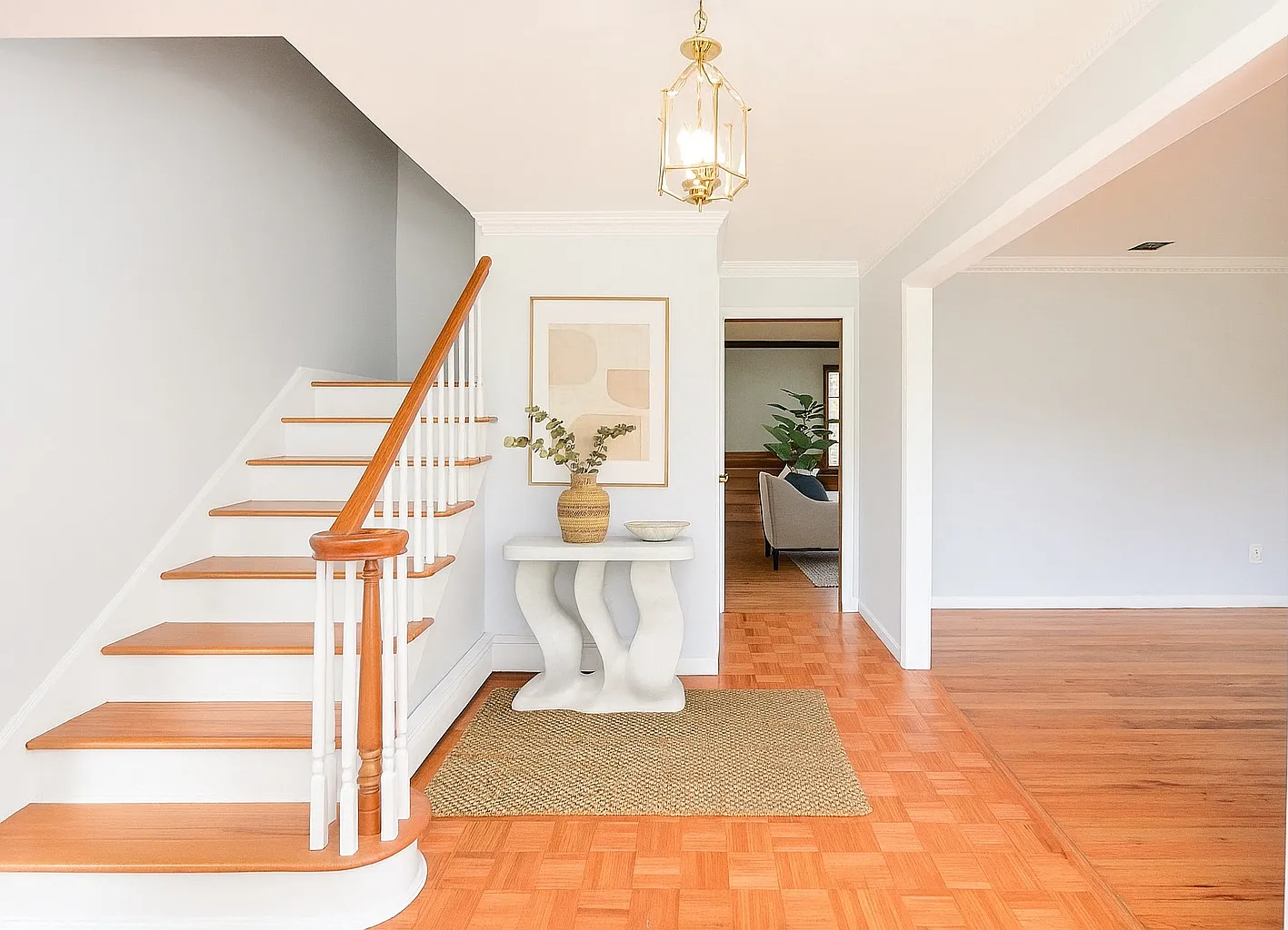 5 bed, 3000 sqft, $7,000 — Photo 4