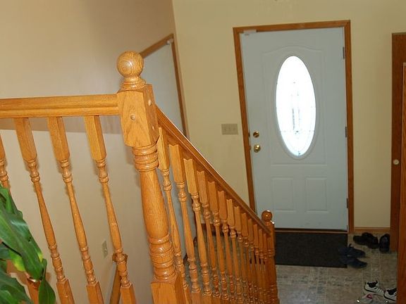 2nd image of 8737 Oregon Ave N