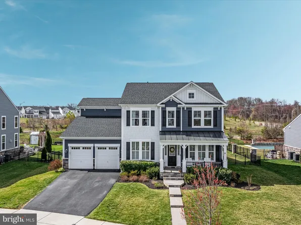 1126 Athena Dr SE, Leesburg, VA 20175