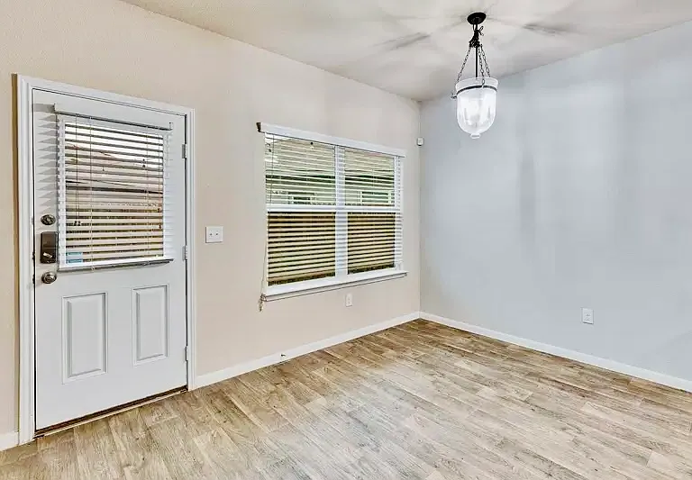 15000 Jolynn St — Photo 8