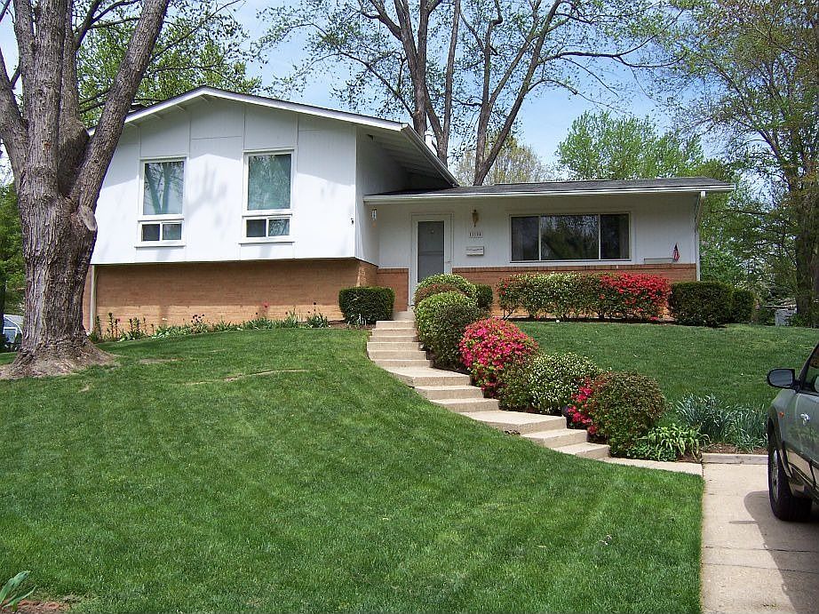1st image of 11104 Redford Ct