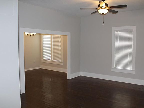 4th image of 402 Granberry St