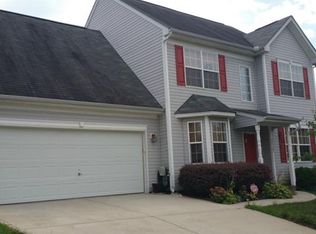 11347 Pointer Ridge Dr, Charlotte, NC 28214