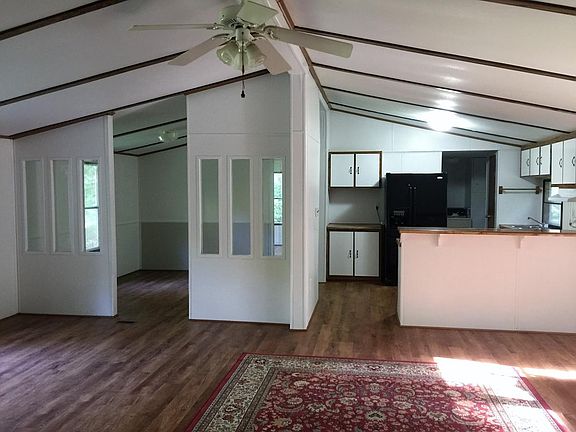 Living room / Kitchen