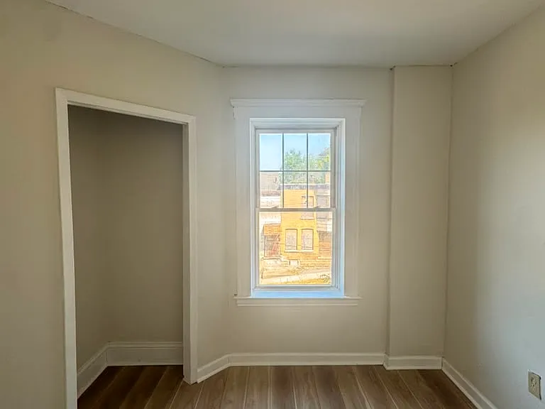 202 E Belden Ave #8 — Photo 4
