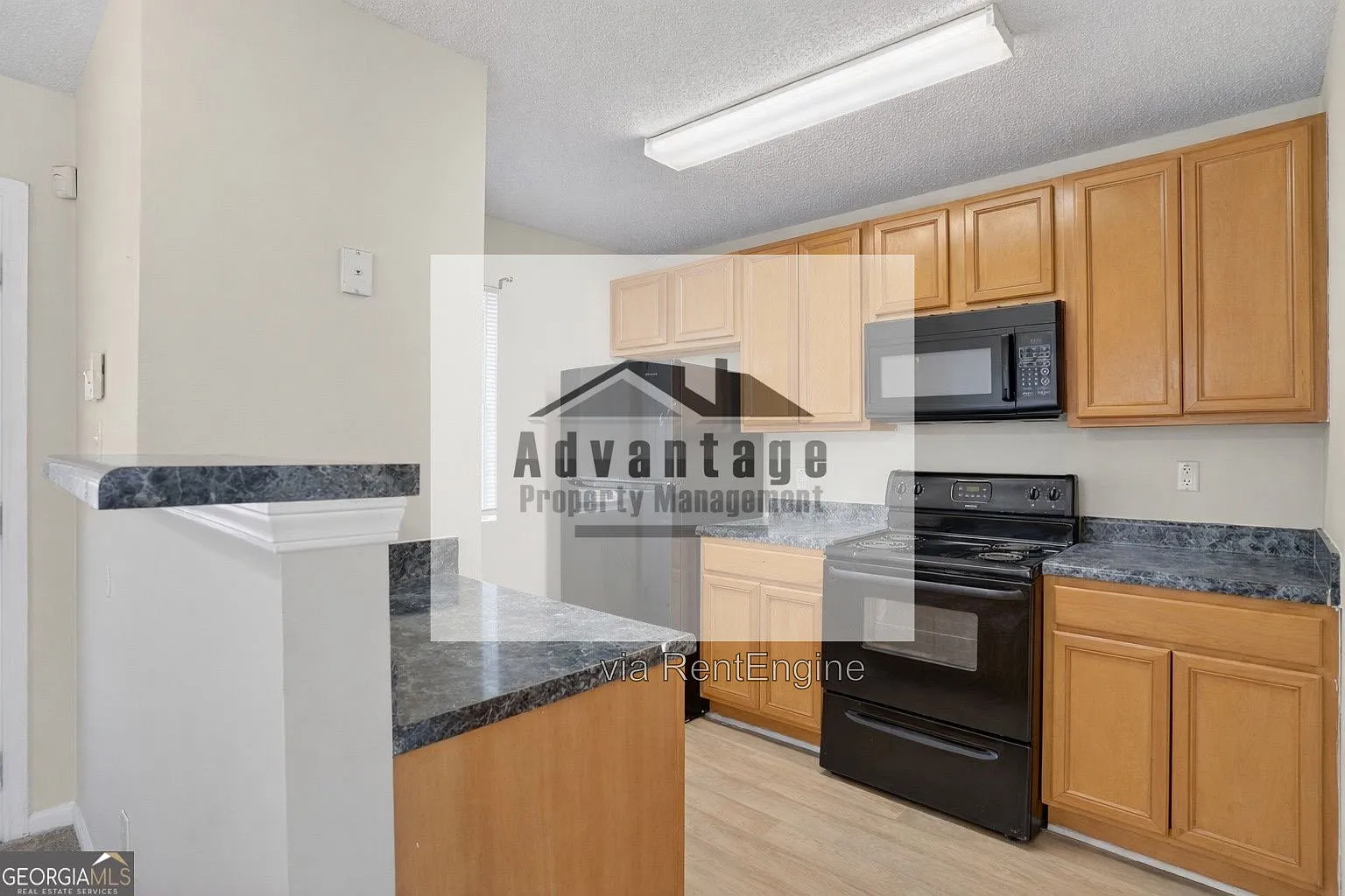 2 bed, 2.5 bath, 1258 sqft, $1,490 — Photo 3
