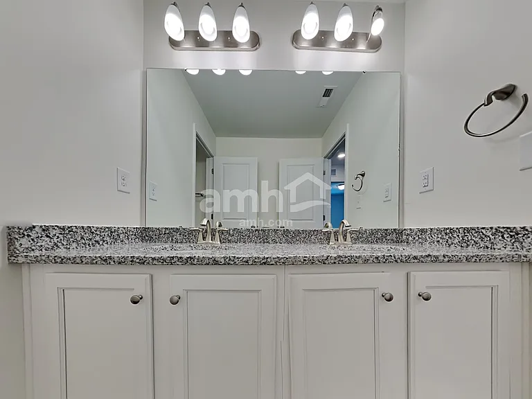 114 Cairo Ct — Photo 23
