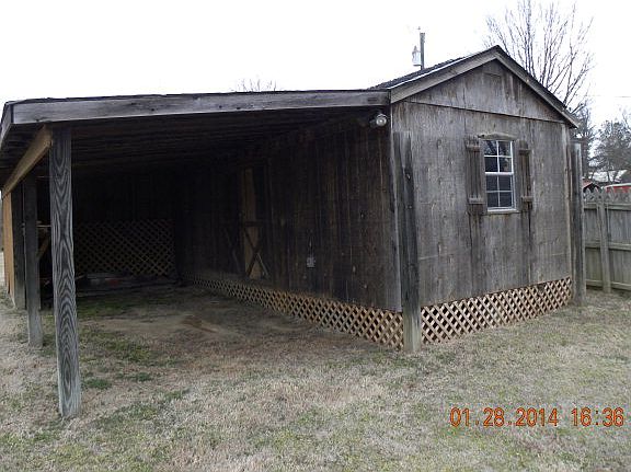 5th image of 1417 Marshall St
