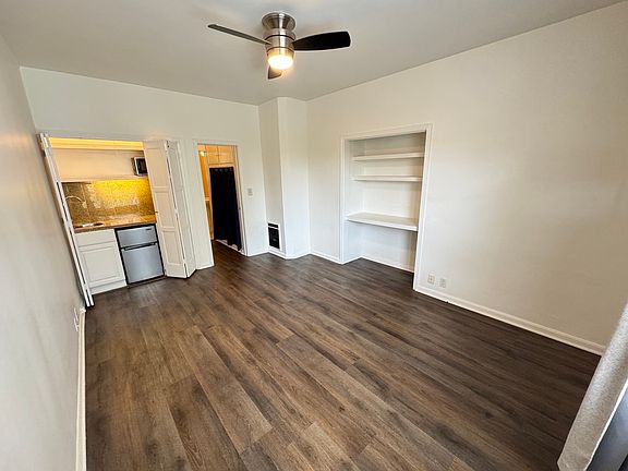 2nd image of 826 Lorraine Blvd #826
