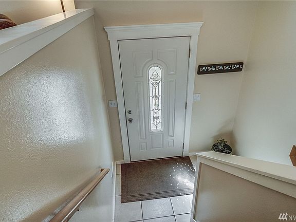 3rd image of 8025 14th Ave E