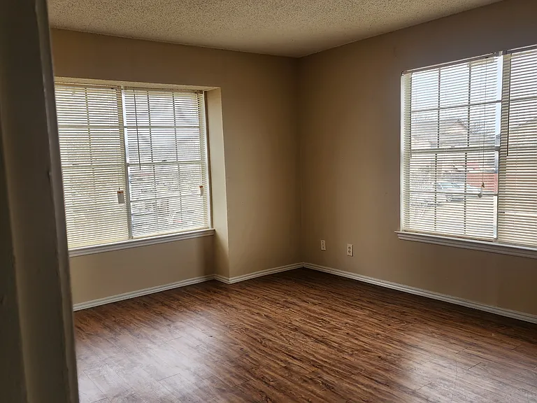 5236 Meadow Fld #3 — Photo 10