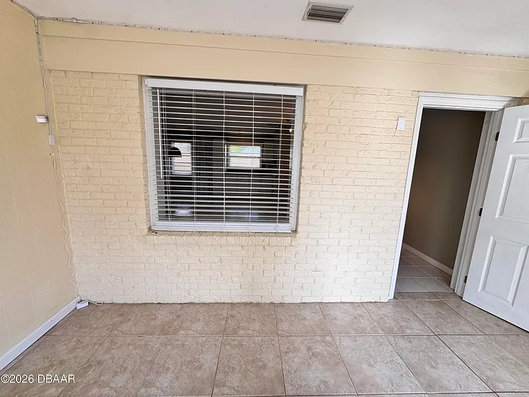 302 Fox Pl — Photo 11