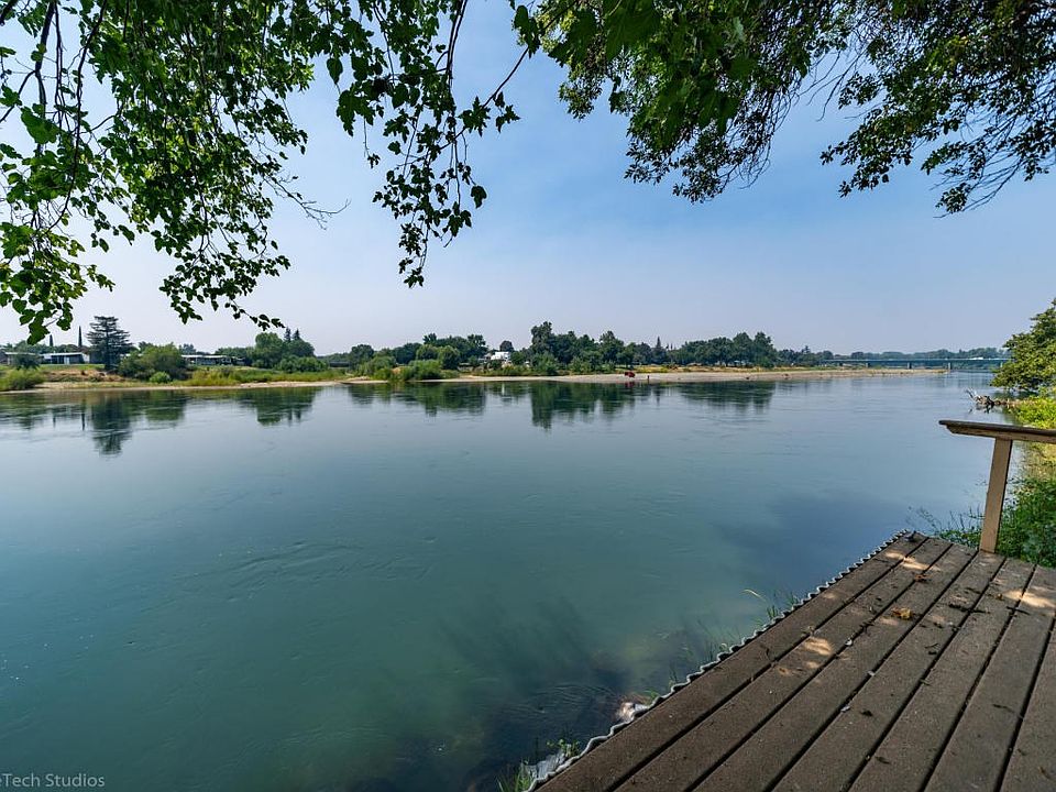 255 Howell Ave Exterior-48