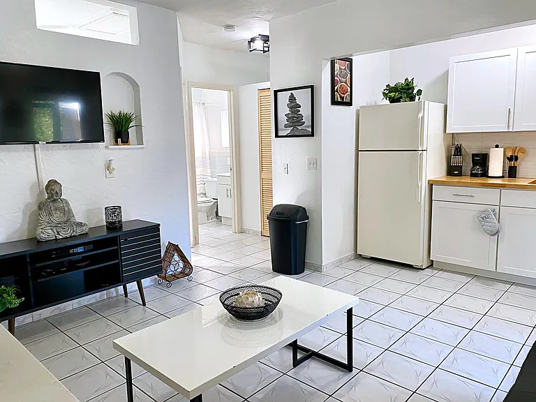 1832 Taft St #7 — Photo 6