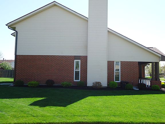 2nd image of 8840 Deer Plains Way