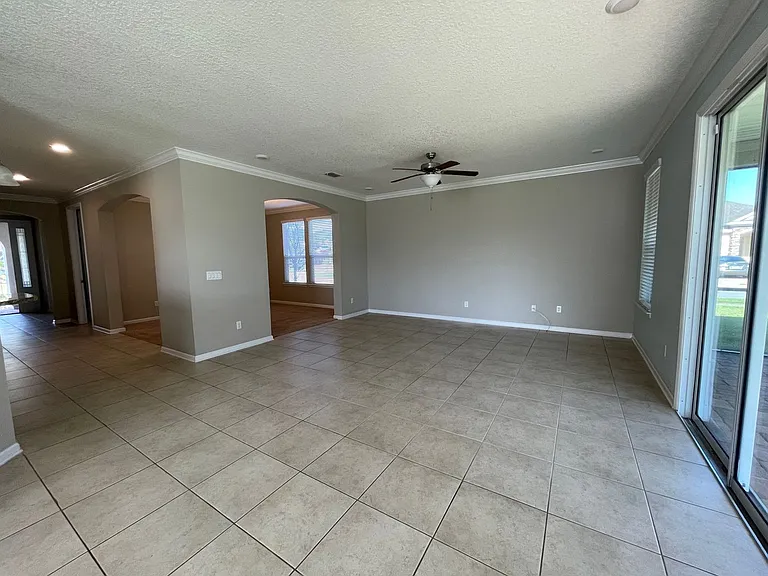 296 Grant Logan Dr — Photo 8