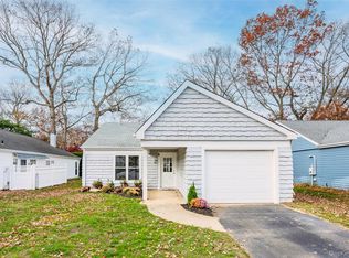 145 Edinburgh Drive, Ridge, NY 11961