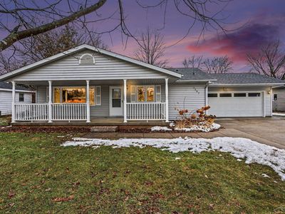 1587 N Knight Rd, Essexville, MI, 48732