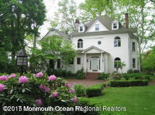 435 Navesink River Rd, Middletown, NJ 07748