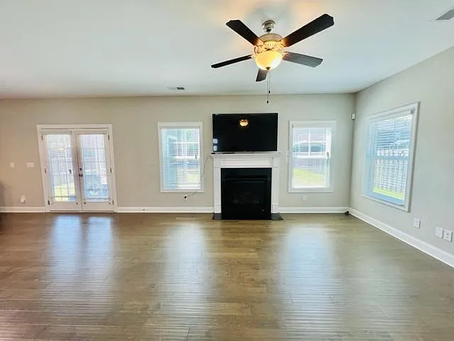 238 Gordon Park Blvd — Photo 5