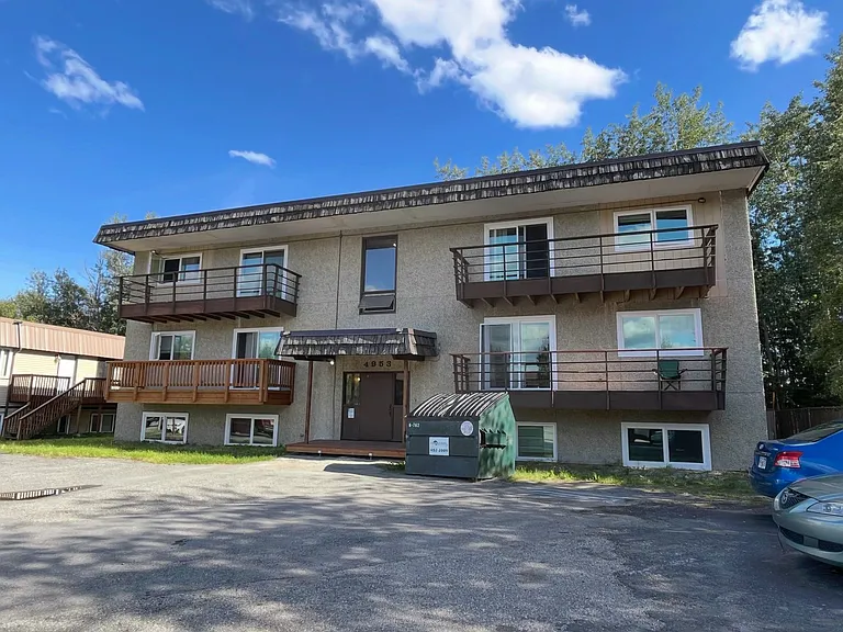 4953 Dartmouth Dr — Photo 1