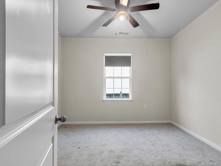 316 Isabelle St — Photo 13